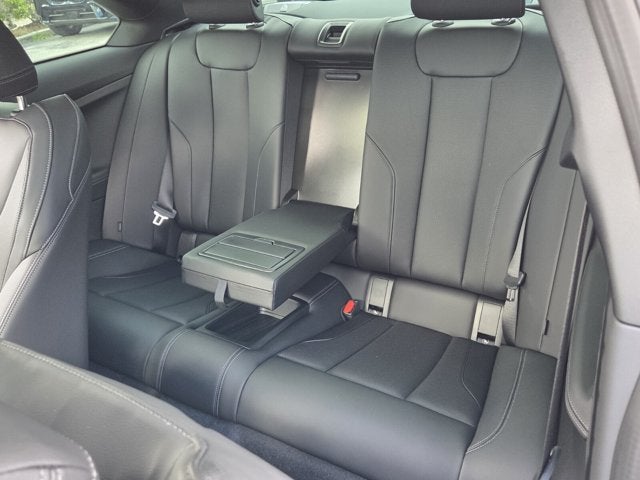 2026 BMW 230i 230i