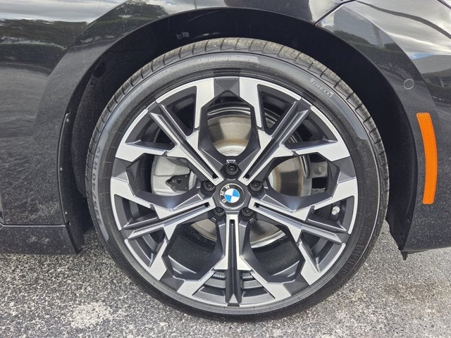 2026 BMW 230i 230i