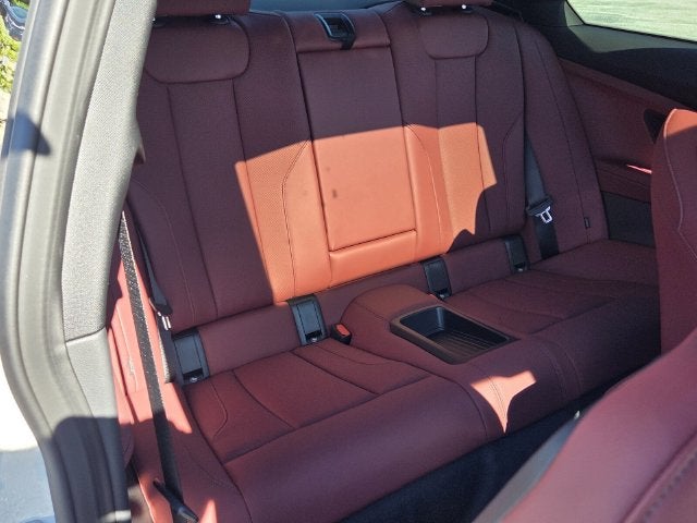 2026 BMW 230i 230i