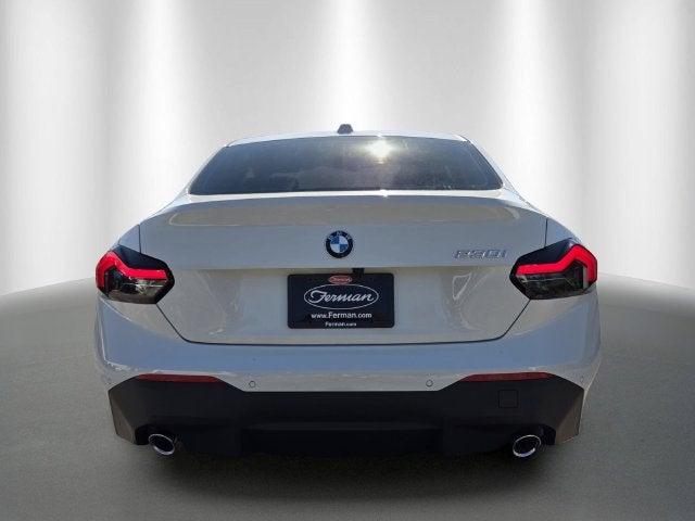 2026 BMW 230i 230i