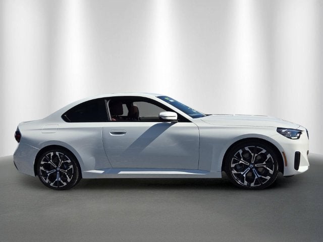 2026 BMW 230i 230i