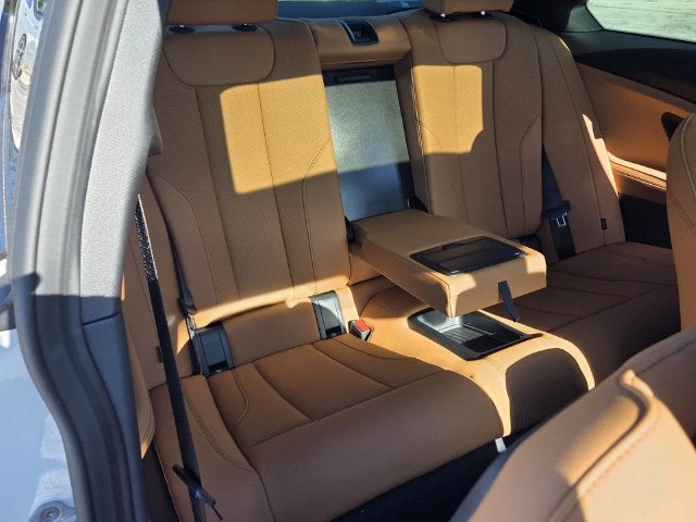 2026 BMW 230i 230i