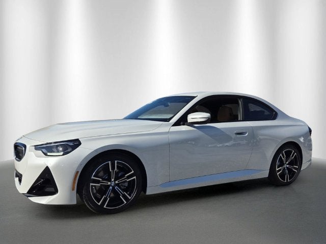 2026 BMW 230i 230i
