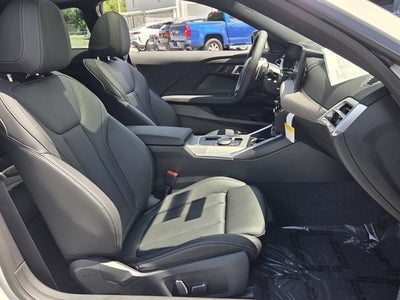 2026 BMW 230i 230i