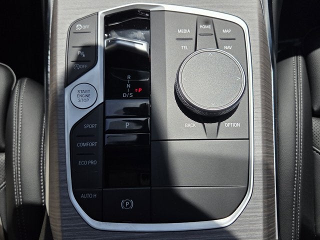 2026 BMW 230i 230i