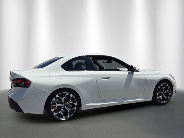 2026 BMW 230i 230i