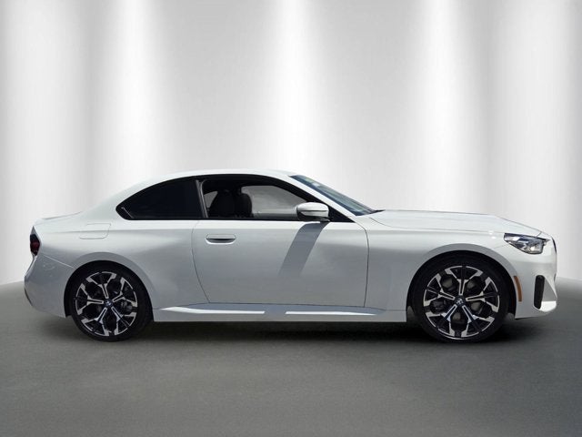 2026 BMW 230i 230i