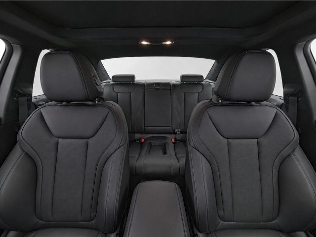 2025 BMW 2 Series 230i