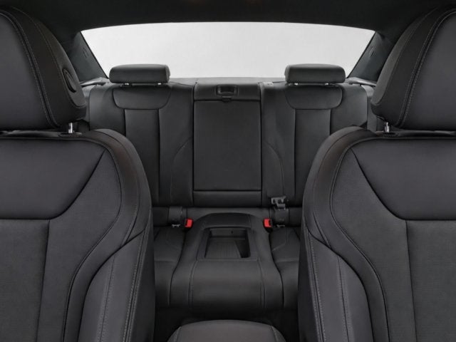 2025 BMW 2 Series 230i