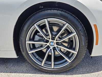 2026 BMW 230i 230i
