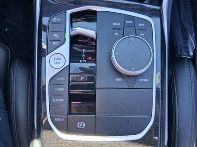 2023 BMW 330e xDrive 330e xDrive