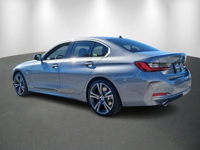 2023 BMW 330e xDrive 330e xDrive