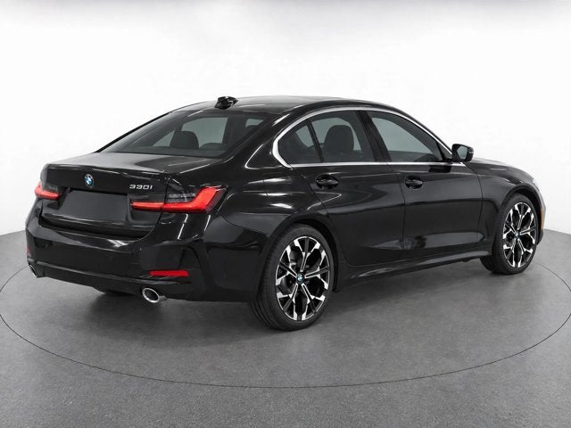 2025 BMW 330i 330i