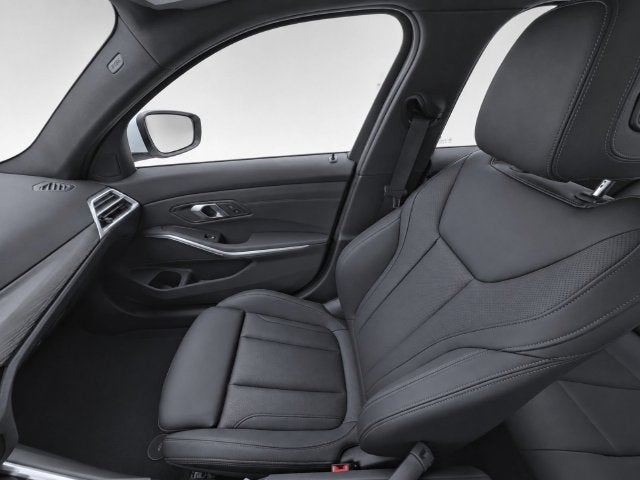 2025 BMW 3 Series 330i
