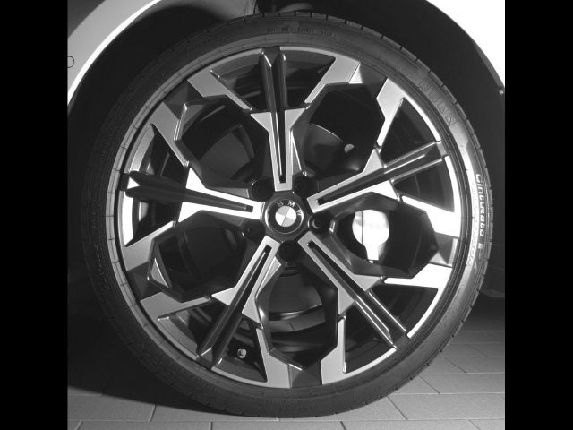 2025 BMW 3 Series 330i
