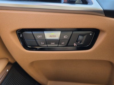 2026 BMW 330i 330i