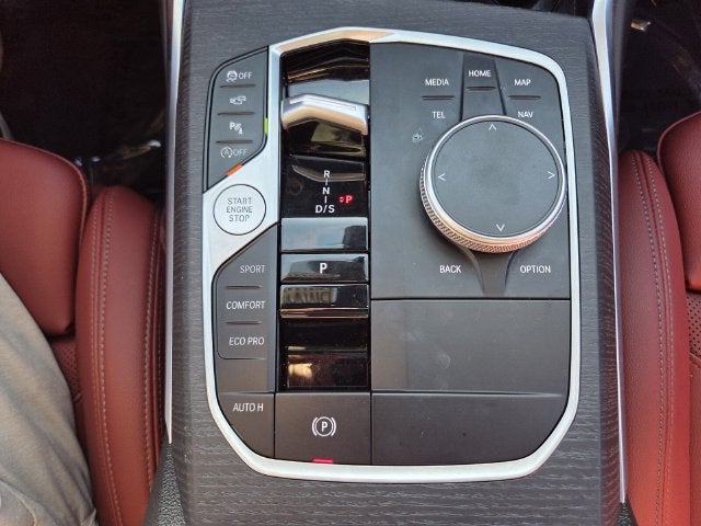 2025 BMW 330i 330i