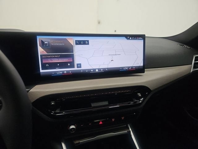 2025 BMW 3 Series 330i