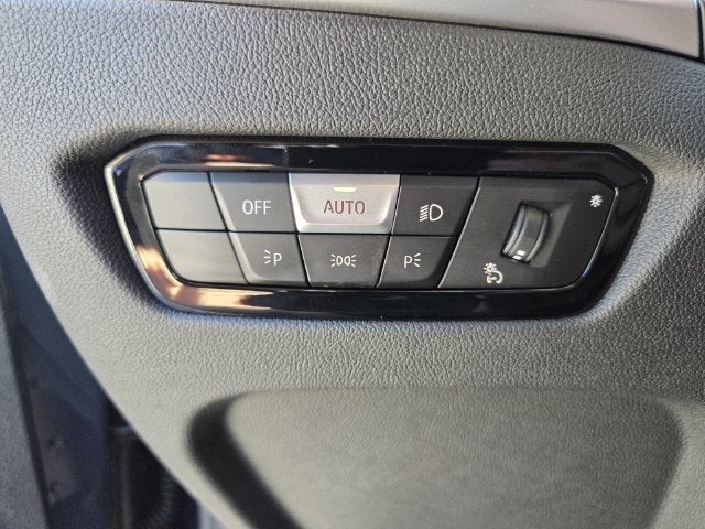 2026 BMW 330i 330i