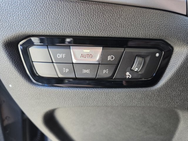 2026 BMW 330i 330i