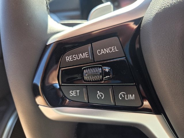 2026 BMW 330i 330i