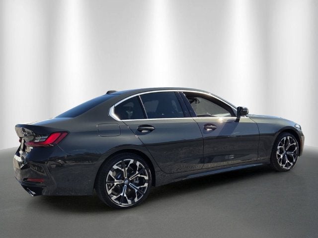 2026 BMW 330i 330i