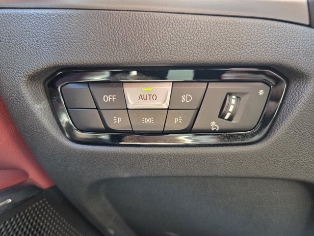 2025 BMW 330i 330i