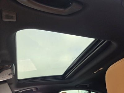 2024 BMW 330i 330i