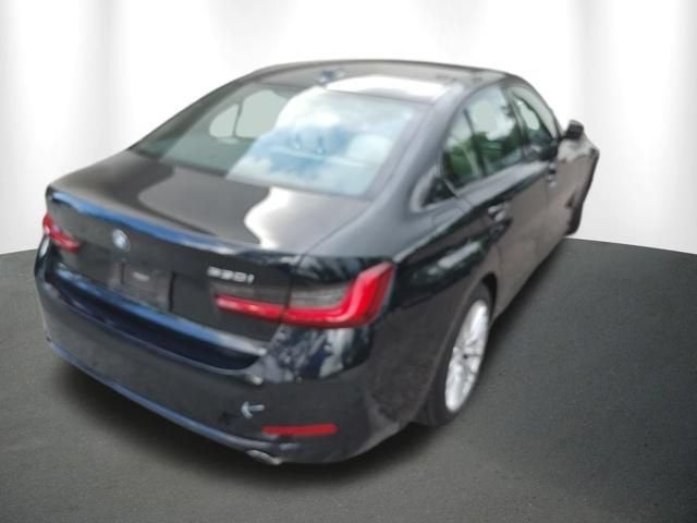 2023 BMW 3 Series 330i