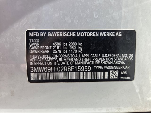 2024 BMW 330i 330i