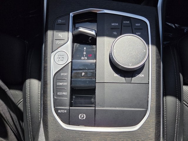 2023 BMW 3 Series 330i