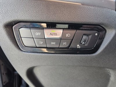 2024 BMW 3 Series 330i