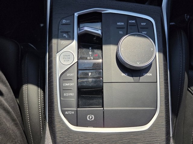 2024 BMW 3 Series 330i