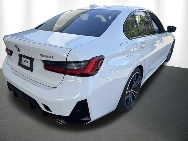 2023 BMW 3 Series 330i