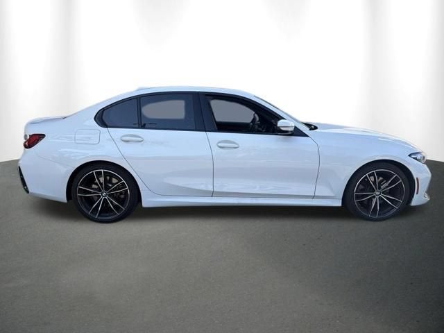 2023 BMW 3 Series 330i