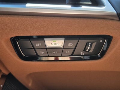 2026 BMW 330i Base