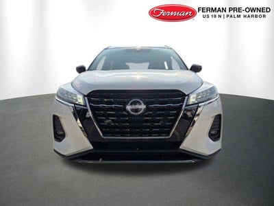 2023 Nissan Kicks SR