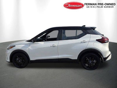 2023 Nissan Kicks SR