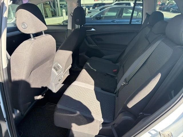 2018 Volkswagen Tiguan S