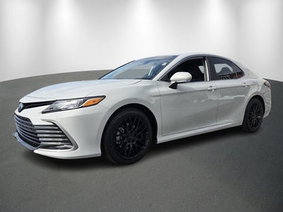 2024 Toyota Camry Hybrid LE