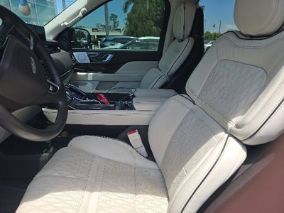2023 Lincoln Navigator L Black Label