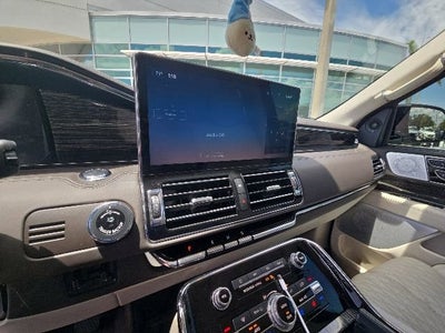 2023 Lincoln Navigator L Black Label