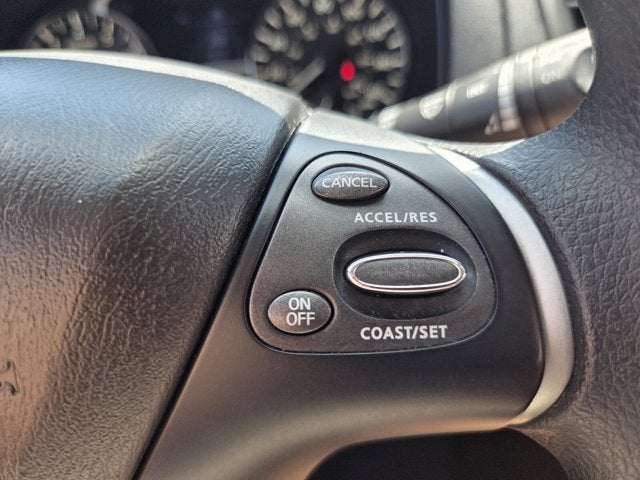 2020 Nissan Pathfinder S