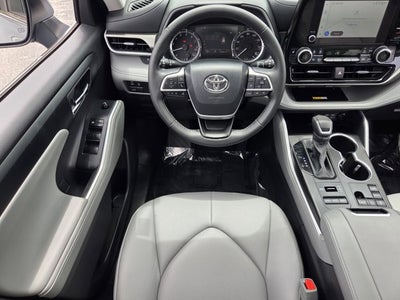 2024 Toyota Highlander XLE