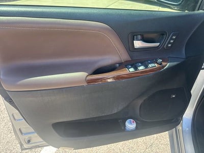 2017 Toyota Sienna Limited