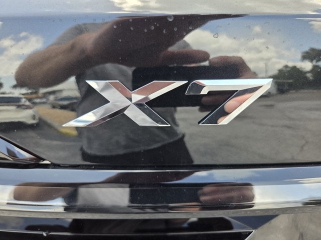 2027 BMW X7 xDrive40i