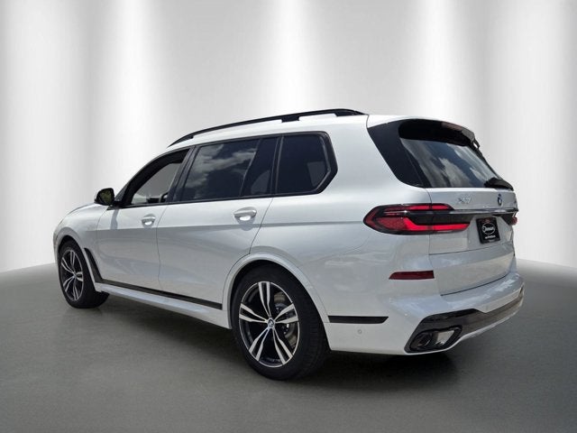 2027 BMW X7 xDrive40i