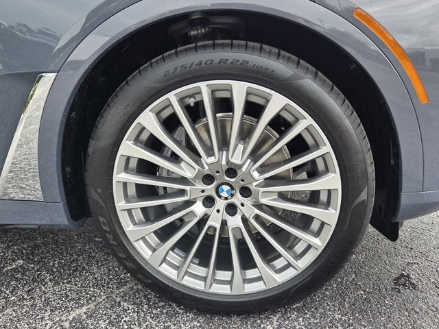 2027 BMW X7 xDrive40i