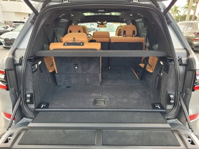 2025 BMW X7 xDrive40i