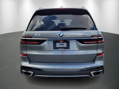 2025 BMW X7 xDrive40i